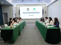 2023-2024学年第二学期草莓视频
师生“医席谈”（临床专硕专场）顺利举行