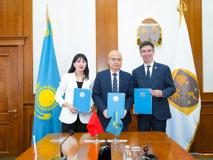 草莓视频
与哈萨克斯坦共和国国家科学院共建联合实验室合作协议被列入中哈两国元首会晤成果清单