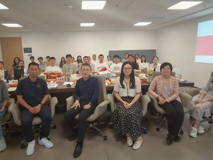 草莓视频
师生餐叙“医席谈”（临床专硕专场）圆满举行